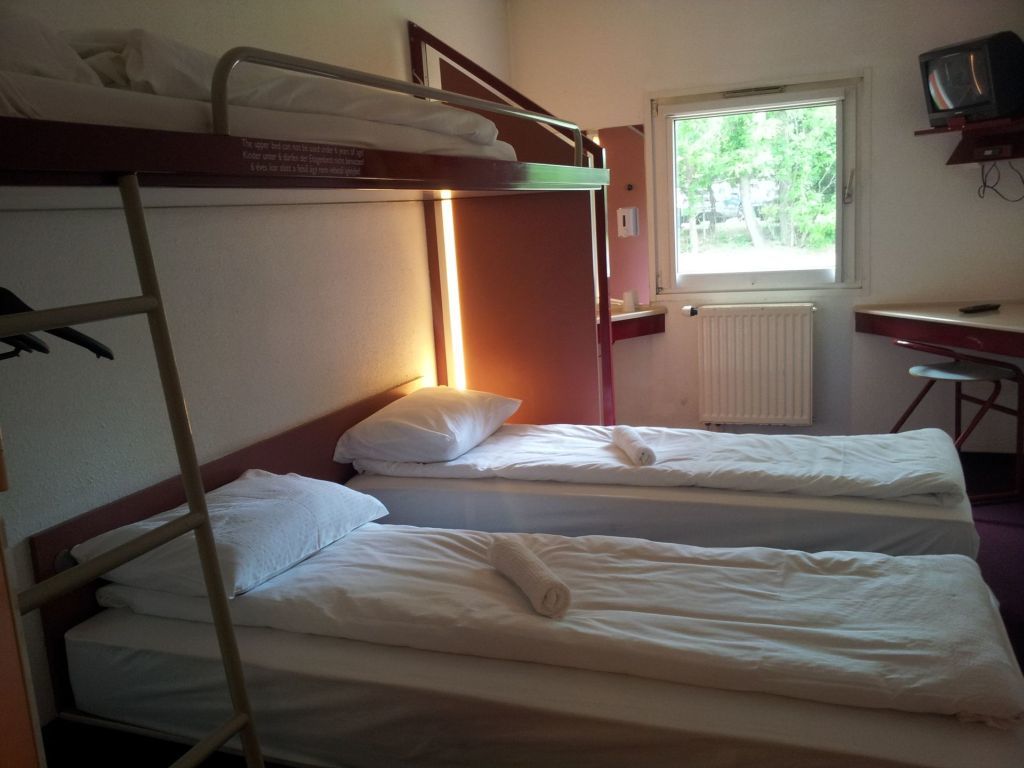 Drive Inn Hotel Torokbalint Ngoại thất bức ảnh